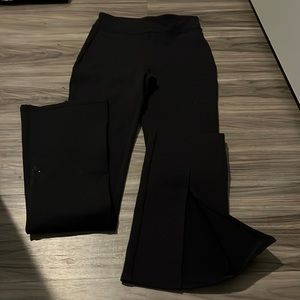 Alo Yoga Split flared leggings